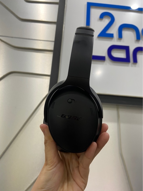 Tai nghe Bose Quiet Comfort Headphone - Màu đen - Ngoại hình: 98% - Kèm túi