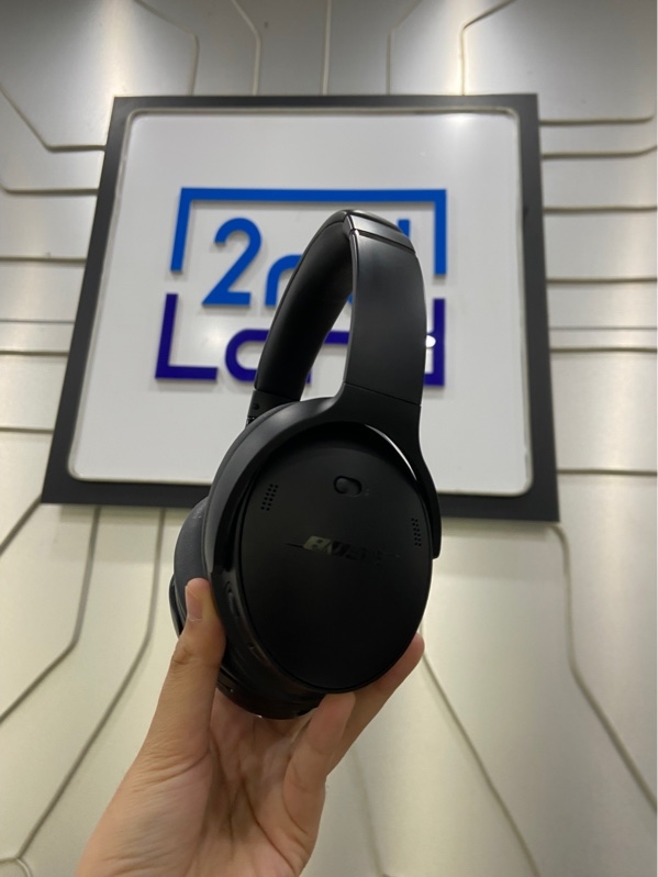 Tai nghe Bose Quietcomfort - Màu đen - Ngoại hình: 98% - Fullbox