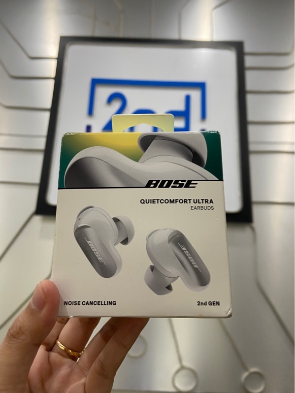 Tai nghe Bose QuietComfort Ultra Earbuds Gen 2 - Màu xám - Newseal