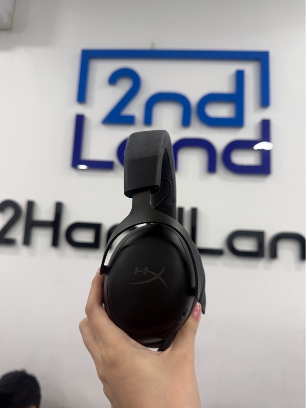 Tai nghe chụp HyperX Cloud III - Màu đen - Ngoại hình 96% - Đã thay đệm tai , da đệm đầu tróc full , tai nghe trầy , tróc sơn , mic ố - Kèm đầu chuyển