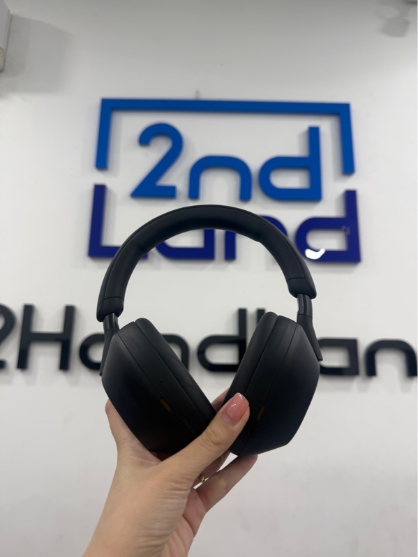 Tai nghe chụp Sony WH-1000XM5 - Màu đen - Ngoại hình 97% - tai nghe trầy, đệm đầu tróc nhẹ - Kèm túi