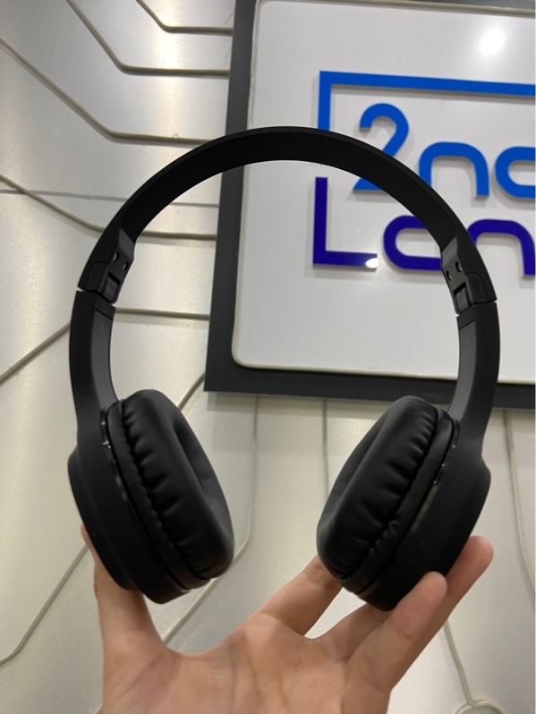 Tai nghe chụp tai Hoco W46 - Màu đen - Ngoại hình: 99% - FullBox