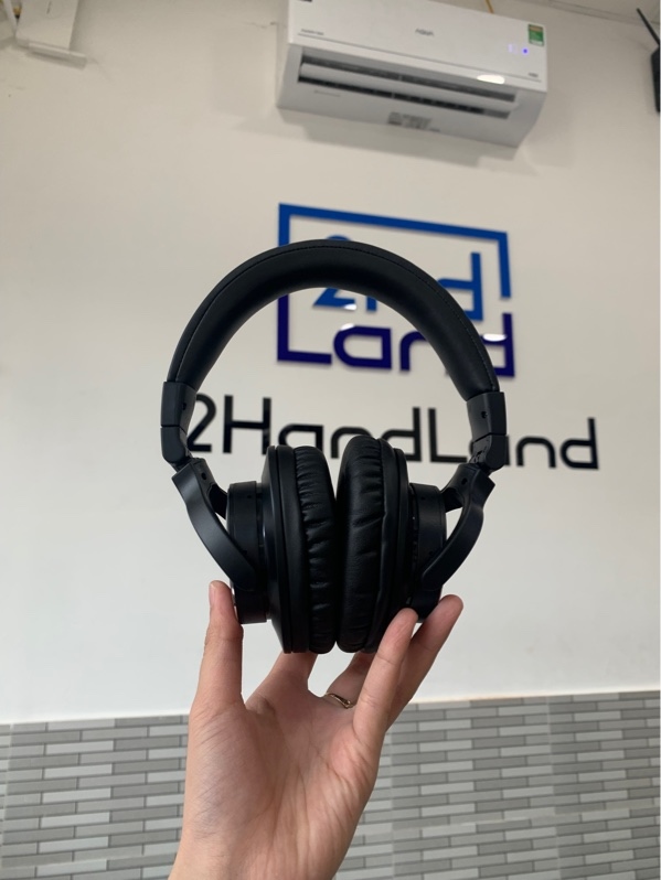Tai nghe chụp tai Kiwi Ears Division - Màu đen - Ngoại hình: 98% - Kèm túi