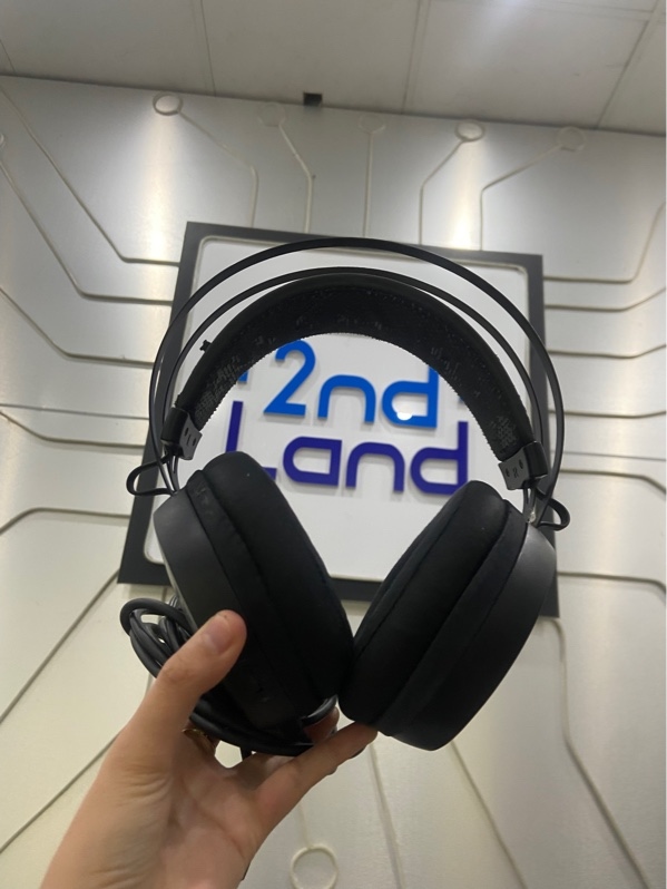Tai nghe chụp tai Rapoo VH160 - 1 Mode Dây - Màu đen - Ngoại hình: 97% - Rè nhẹ khi tăng giảm âm lượng bằng con lăng, đệm tai + đệm đầu tróc - Body