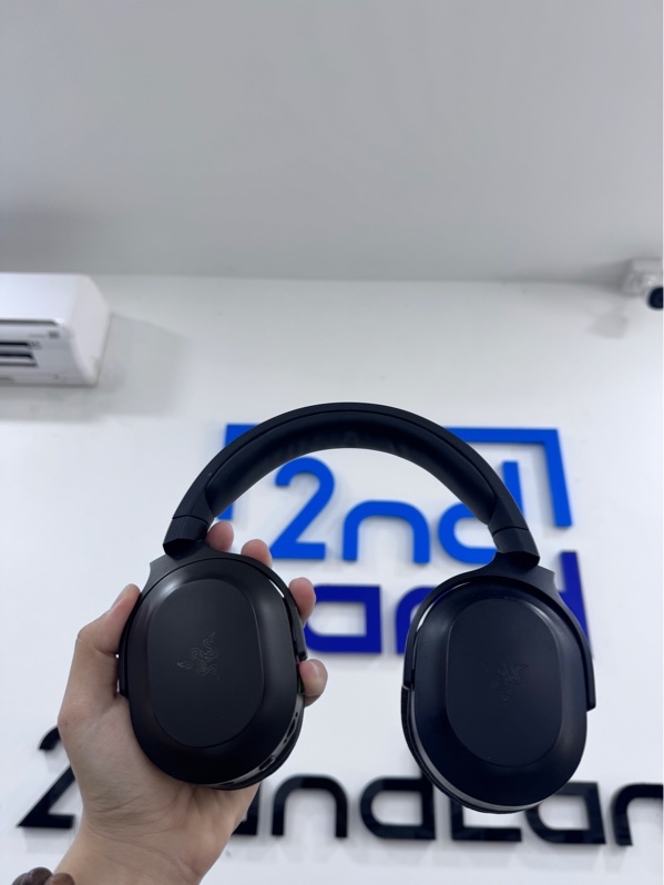 Tai nghe chụp tai Razer Barracuda X - Màu đen - Ngoại hình 97% - Trầy xước, lỗi mic khi kết nối bluetooth - Fullbox