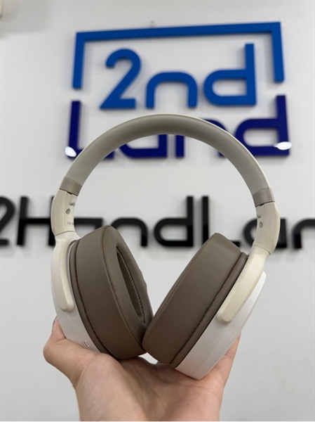 Tai nghe chụp tai Sennheiser HD450BT - Màu trắng - Ngoại hình 98% - Ố vàng nhẹ - Body 2