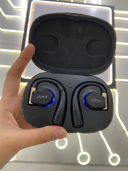 Tai nghe Cleer Arc 2 - Màu đen - Ngoại hình: 98% - 2 tai bị mất nắp phần housing - Body 1