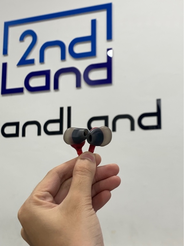Tai nghe dây Hyper x cloud earbuds 2 - Màu đỏ - Ngoại hình: 97% - Body