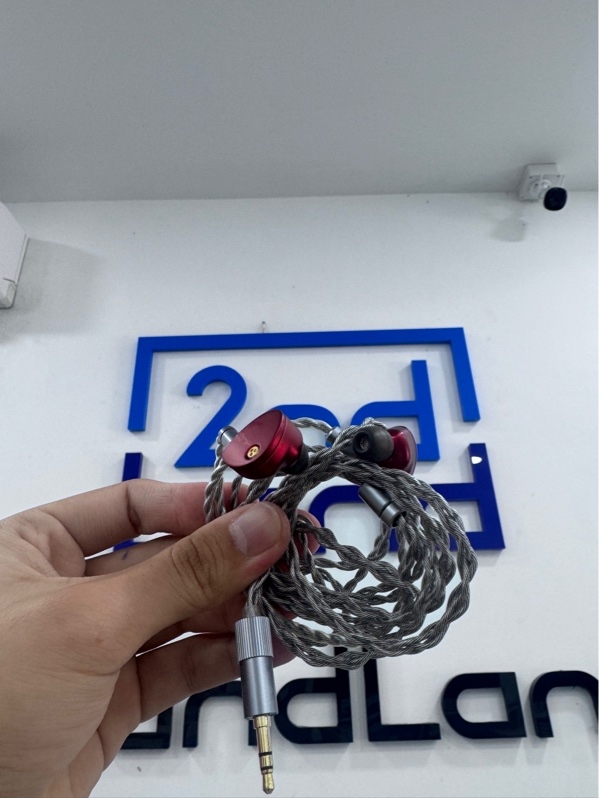 Tai nghe dây Moon Drop Aria 2 RED - Ngoại hình 97,5% - Viền tai tróc sơn nhẹ - Fullbox