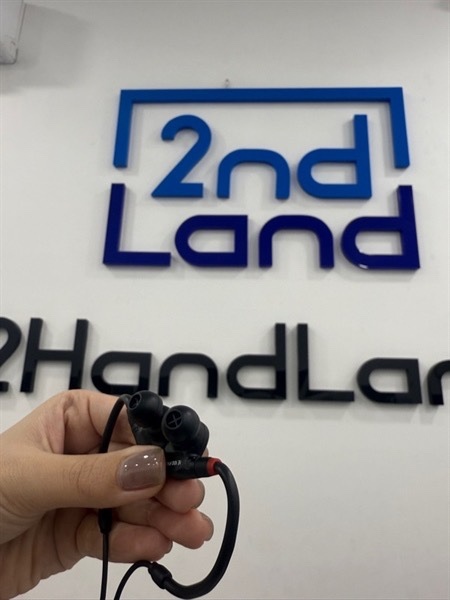 Tai nghe dây Sennheiser IE 100pro - Màu đen - Ngoại hình 98% - Body 2