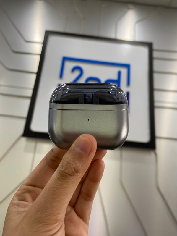 Tai nghe Galaxy Buds 3 - Màu đen - Ngoại hình: 97% - Body