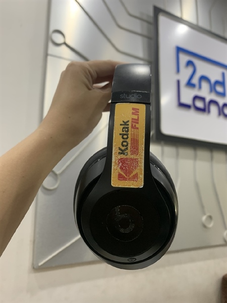 Tai nghe Headphone Beats Studio 2 - Màu Đen - Ngoại hình xấu - hư bản lề - Body 2