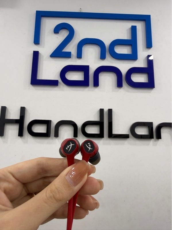Tai nghe HyperX Cloud Earbuds - Màu đỏ - Ngoại hình 97% - xuống màu nhẹ - Kèm túi , 5 mút tai