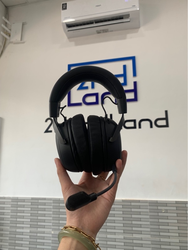 Tai nghe HyperX Cloud III Wireless - Màu đen - Ngoại hình: 98% - Kèm túi vải + mic + receiver