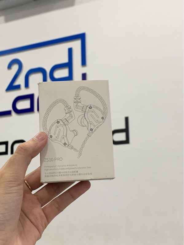 Tai nghe iem KZ-ZS10 pro - Màu bạc - Ngoại hình: 97% - Box