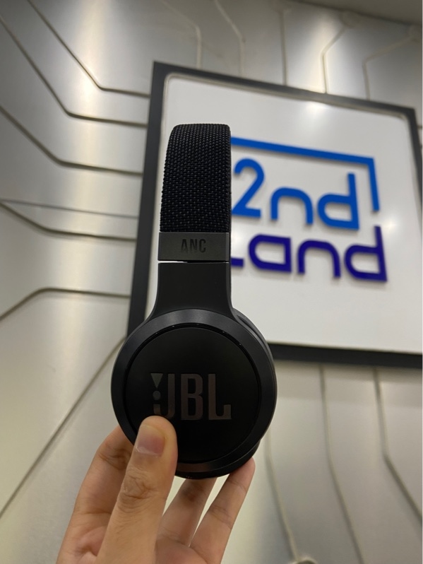 Tai nghe JBL Live 460NC - Màu đen - Ngoại hình: 97% - Trầy nhẹ, tróc đệm tai nhẹ - Body