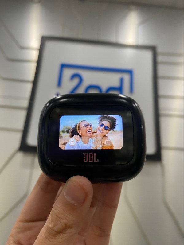 Tai nghe JBL Live Beam 3 - Màu đen - Ngoại hình: 97% - Trầy xước nhiều, tróc sơn, màn cảm ứng liệt - Body