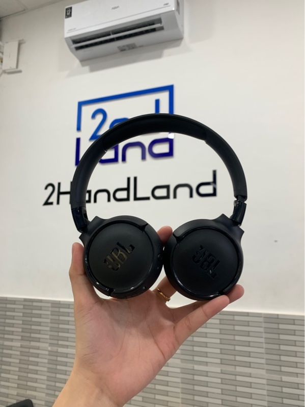 Tai nghe JBL tune 520BT - Màu đen - Ngoại hình: 98% - Fullbox