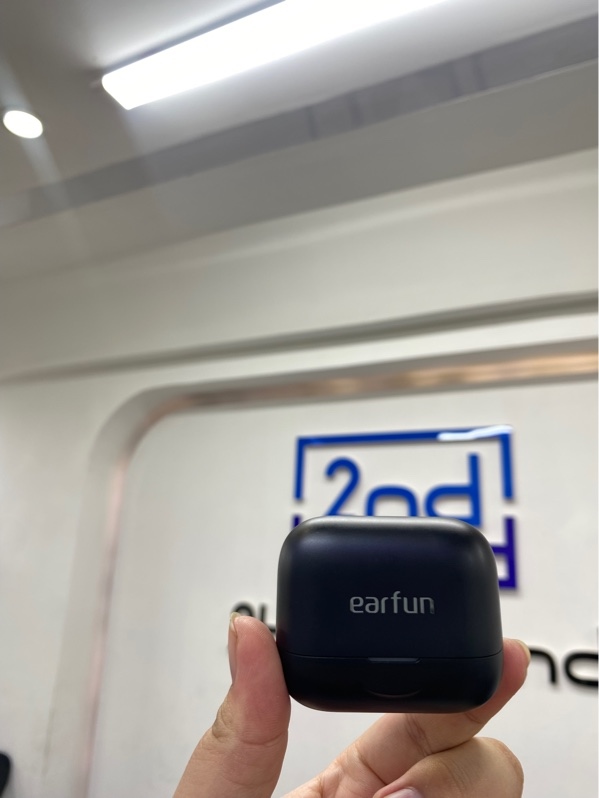 Tai nghe không dây EarFun Air Pro 4 plus - Màu đen - Ngoại hình 98% - Fullbox