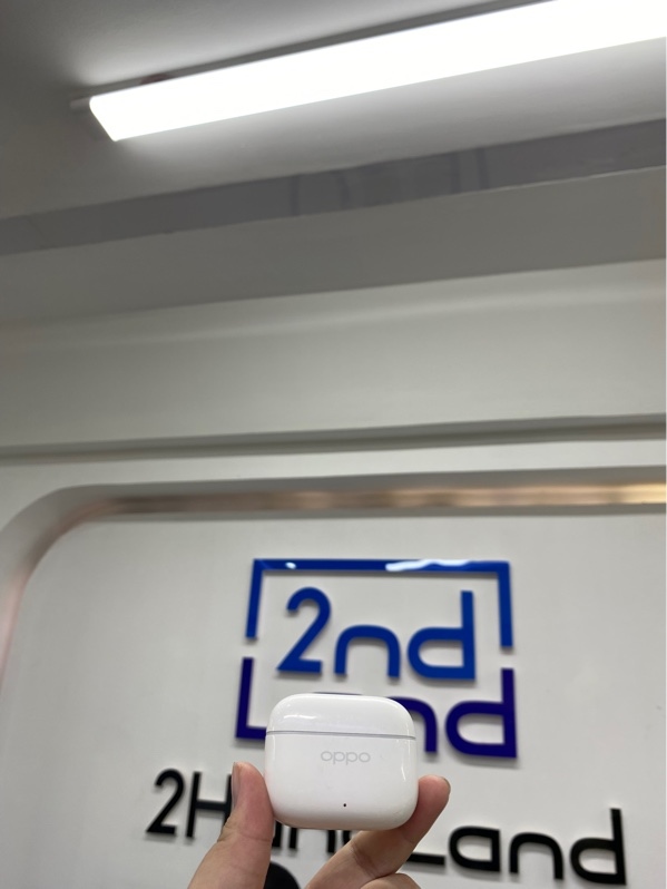 Tai nghe không dây OPPO Enco Buds3 Pro - Màu trắng - Ngoại hình 97% - Body
