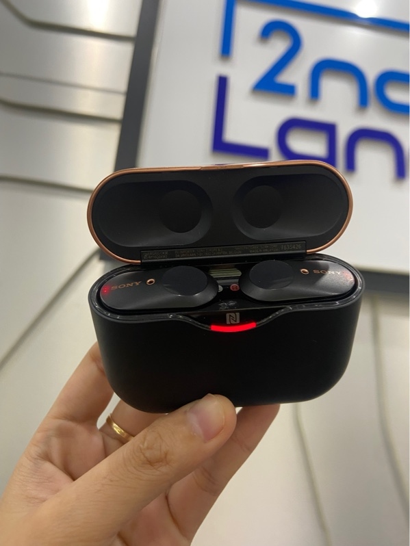 Tai nghe không dây Sony WF-1000XM3 - Màu đen - Ngoại hình: 97% - Xước hộp - Body