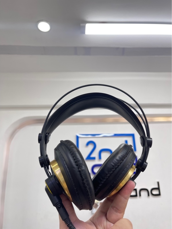 Tai nghe kiểm âm AKG K240 Studio - Màu đen - Ngoại hình 97% - Kèm box