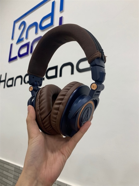 Tai nghe kiểm âm Audio Technica ATH-M50X - Màu xanh - Ngoại hình: 98% - Thiếu jack 6mm - Body 1