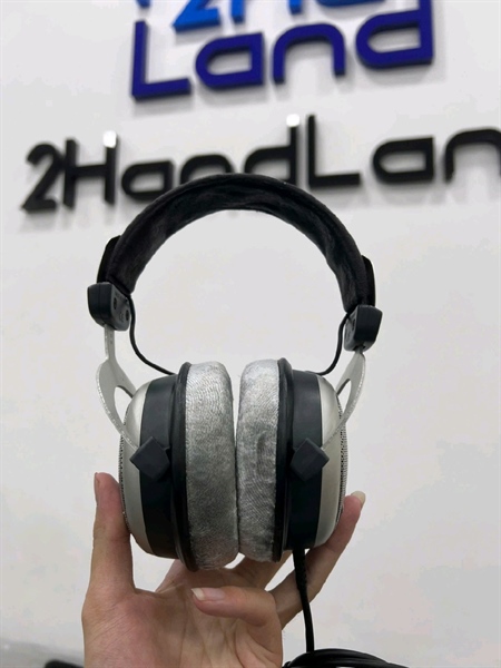 Tai Nghe Kiểm Âm Semi-Open Beyerdynamic DT 880 Edition - 32 Ohm - Màu bạc - Ngoại hình: 98% - Kèm túi