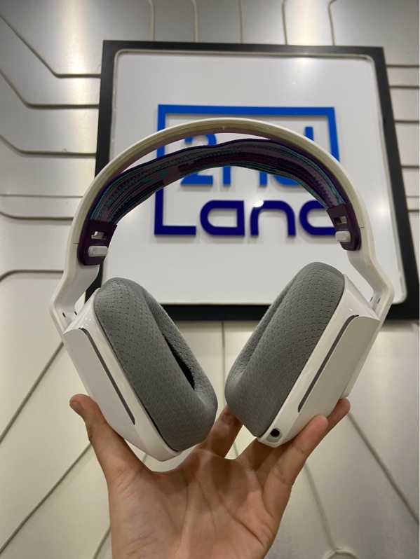 Tai nghe Logitech G733 - Màu trắng - Ngoại hình: 97% - Kèm receiver