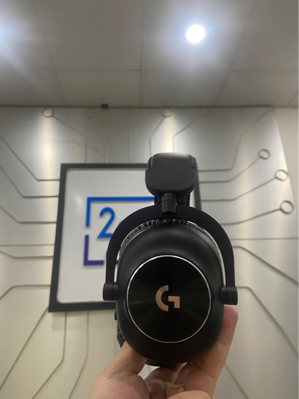 Tai Nghe Logitech Pro X2 LightSpeed - 3 Mode ( Dây 3.5mm, Receiver, Bluetooth) - Màu đen - Ngoại hình: 97.5% - Xước nhẹ logo chụp tai, thiếu dây 3.5mm - Kèm Box