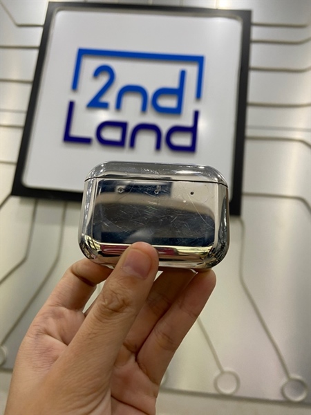 Tai nghe Master Dynamic MW08 - Màu bạc - Ngoại hình: 97% - Tai phải lỏng sạc vừa - Body 1