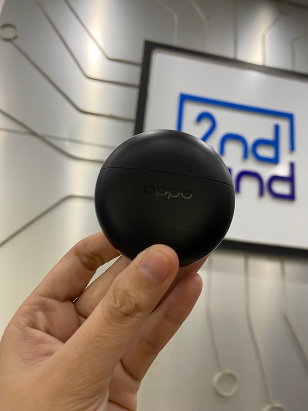 Tai nghe Oppo Enco Buds 2 - Màu đen - Ngoại hình: 97% - Body