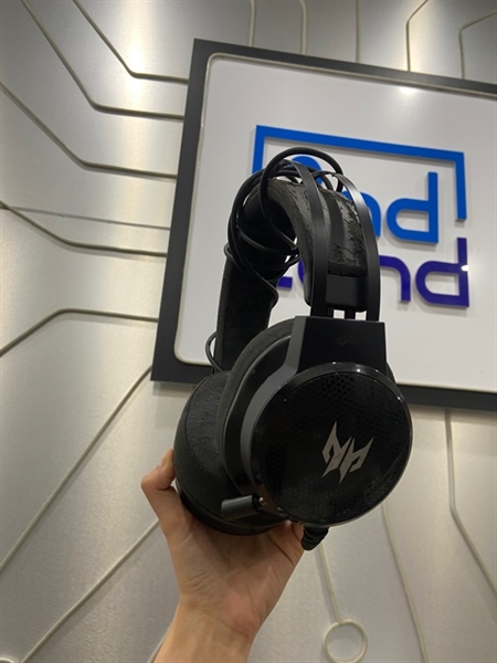 Tai nghe Predator Galea 300 - Màu đen - Ngoại hình: 96% - Bung da nặng - Kèm túi 1
