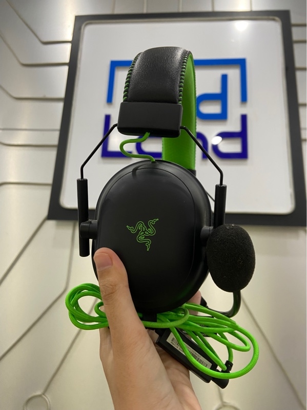 Tai Nghe Razer BlackShark V2 - Màu xanh đen - Ngoại hình: 98% - Có mic, đã thay đệm tai - Body