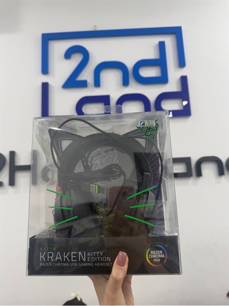 Tai nghe Razer Kraken Kitty Edition - Màu đen - Ngoại hình 97% - Tróc đệm đầu 2 bên tai - Box