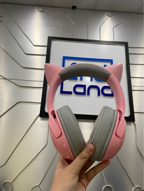 Tai nghe Razer Kraken Kitty V2 BT - Màu hồng - Ngoại hình: 97% - Núm volum lờn, ố đệm nhẹ - Body