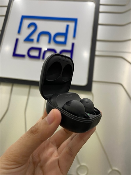 Tai nghe Samsung Galaxy Buds 2 Pro - Màu đen - Ngoại hình: 97% - Hộp sạc xước nhiều, tai nghe tróc sơn - Kèm Box 3