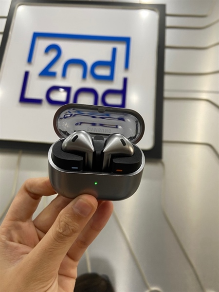 Tai nghe Samsung Galaxy Buds 3 - Màu bạc - Ngoại hình: 97% - FullBox 2