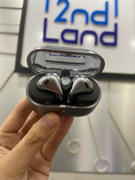 Tai nghe Samsung Galaxy Buds 3 - Màu đen - Ngoại hình: 97% - Body 1