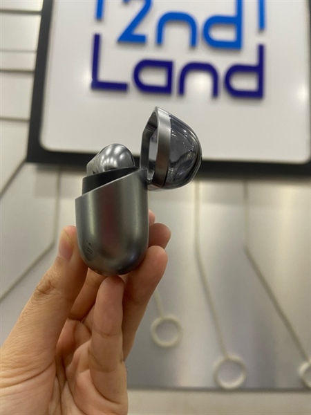 Tai nghe Samsung Galaxy Buds 3 - Màu đen - Ngoại hình: 97% - Body 2