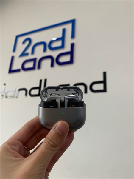 Tai nghe Samsung Galaxy Buds 3 - Màu xám - Ngoại hình: 97% - Trầy xước - Body 1