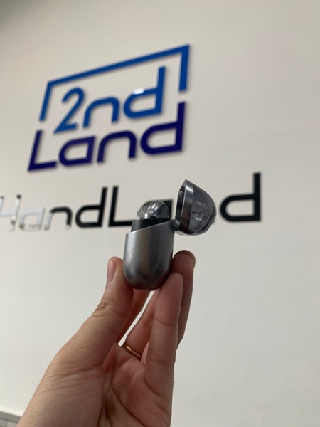 Tai nghe Samsung Galaxy Buds 3 - Màu xám - Ngoại hình: 97% - Trầy xước - Body 2