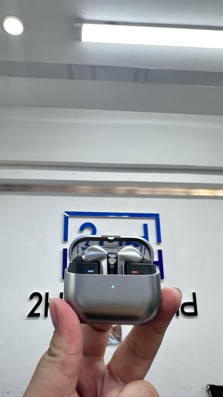 Tai nghe Samsung Galaxy Buds 3 Pro - Màu xám - Ngoại hình 97% - Kèm box