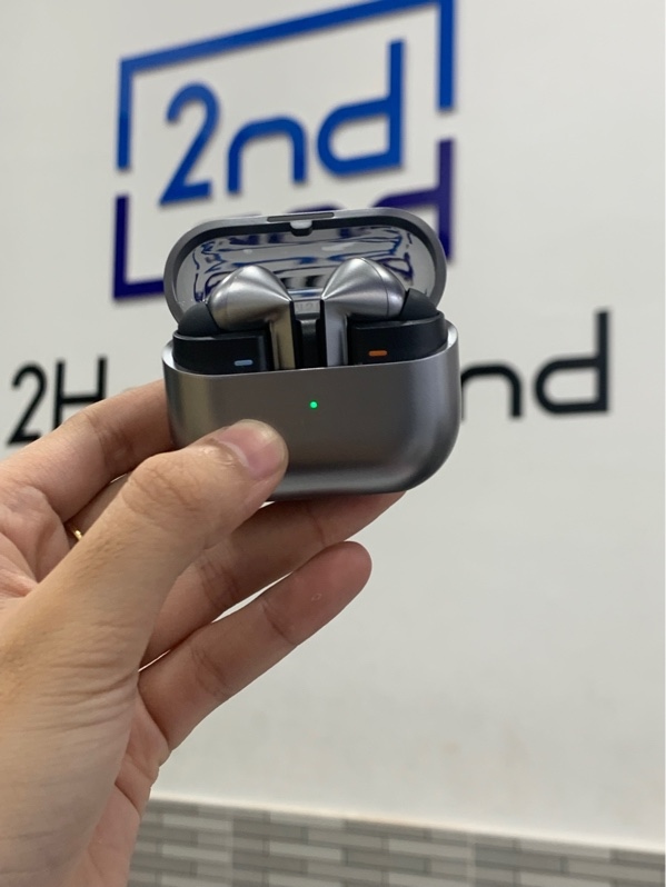 Tai nghe Samsung galaxy buds 3 pro - Màu xám - Ngoại hình: 98% - Body