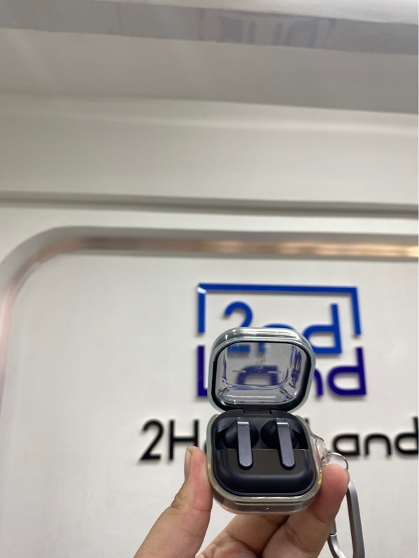 Tai nghe Samsung Galaxy Buds 4 pro - Màu đen - Ngoại hình 97.5% - Kèm ốp - Còn BH TGDĐ đến 02/05/2027