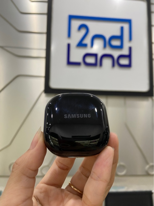 Tai nghe Samsung Galaxy Buds Core - Màu đen - Ngoại hình: 97.5% - Xước dăm thân - Fullbox