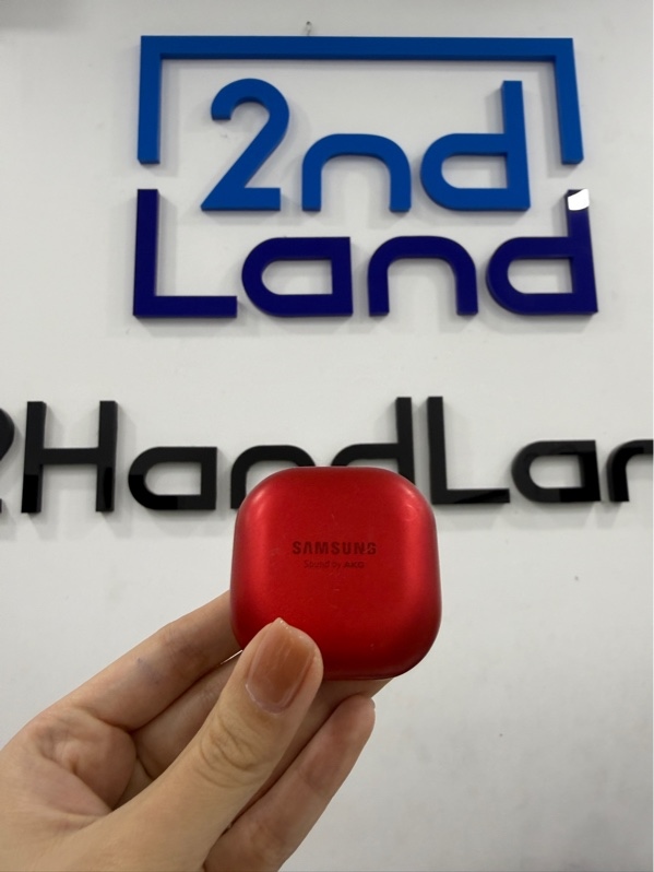 Tai nghe Samsung Galaxy Buds Live - SM-R180 - Màu đỏ - Ngoại hình 98% - Case trầy nhẹ - Body