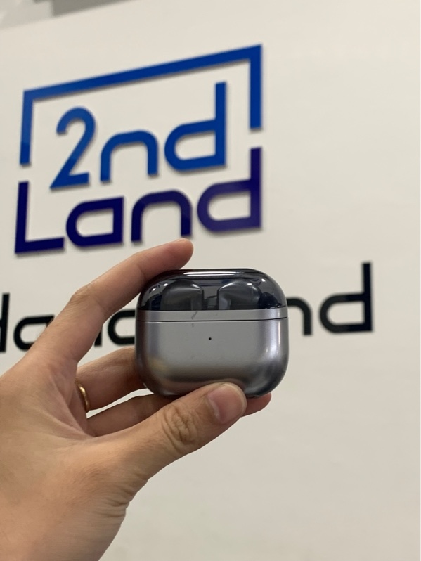 Tai nghe Samsung Galaxy Buds3 Pro - Màu bạc - Ngoại hình: 97% - Trầy - Body