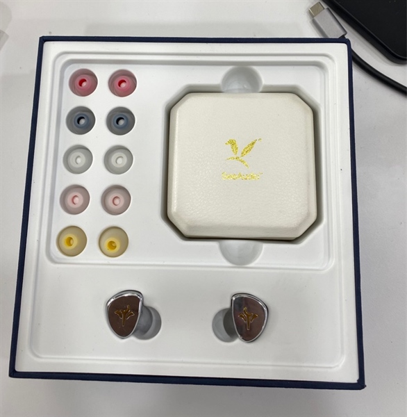 Tai nghe See Audio Yume 2 - Ngoại hình 98% - Màu bạc - Fullbox 1