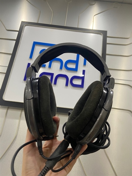 Tai nghe Sennheiser HD650 - Màu đen - Ngoại hình: 97% - Lưới kim loại 2 tai bị sét, mút trong tai bị mục - Kèm Box + dây + jack chuyển đổi